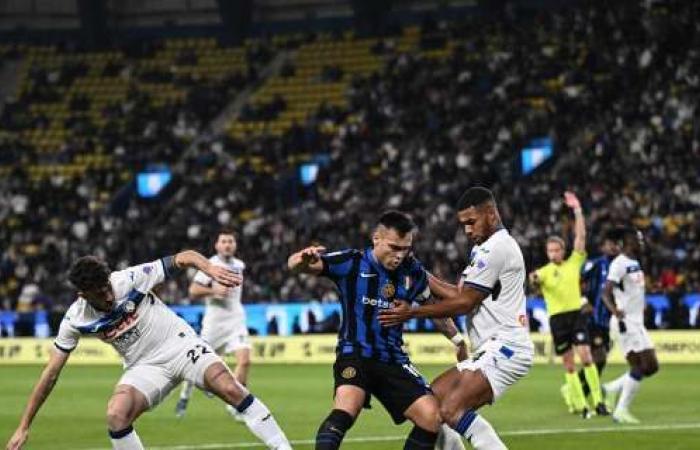 Inter-Atalanta 0-0, goalless draw after 45′. Lautaro and co waste too much, Scalvini doesn’t sign the joke