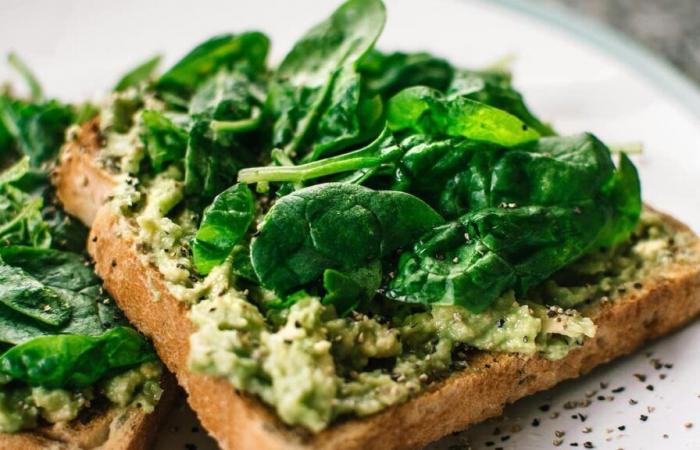 This green vegetable that costs less than $4 contains 17 nutrients essential to our health