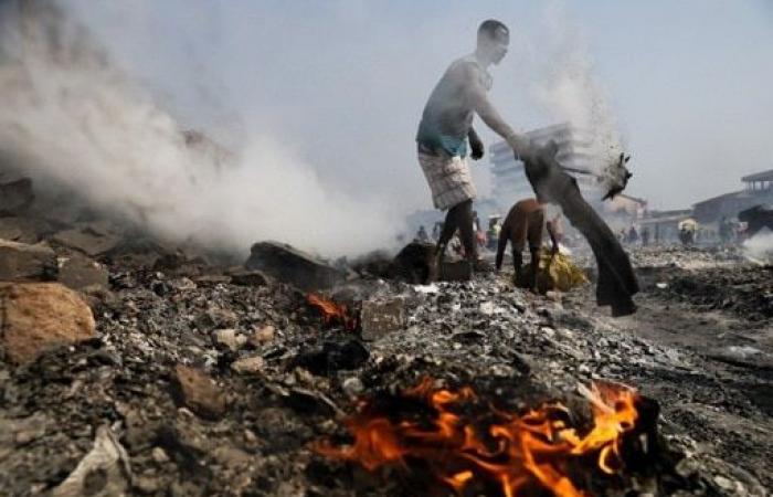 Huge fire destroys Ghana’s main second-hand clothing market