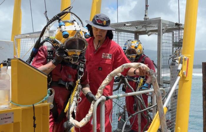 HMNZS Manawanui fuel recovery begins