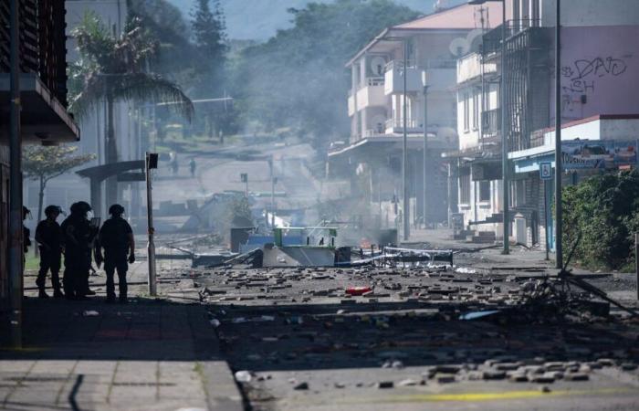 Riots in New Caledonia and demonstrations against the high cost of living in Martinique, what does that say?