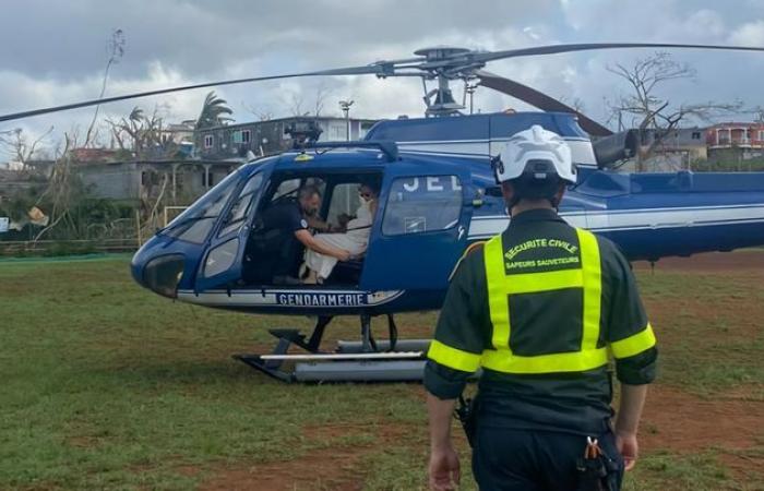 a woman recounts her stormy birth in Mayotte