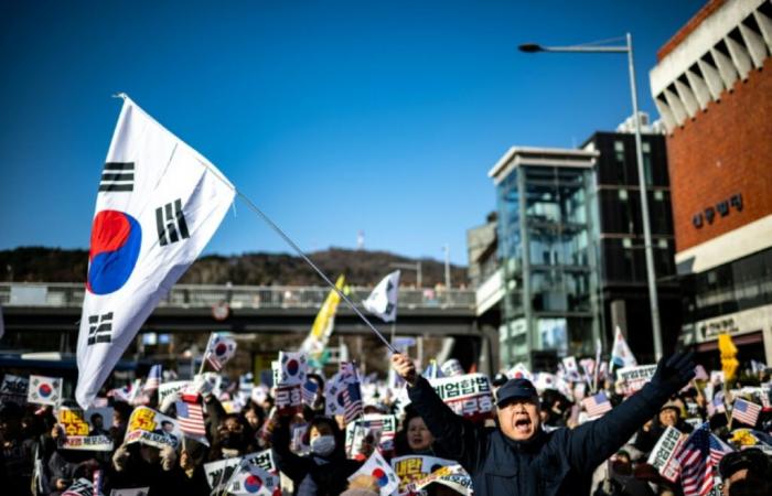 Deposed South Korean president resists arrest – 01/02/2025 at 05:49