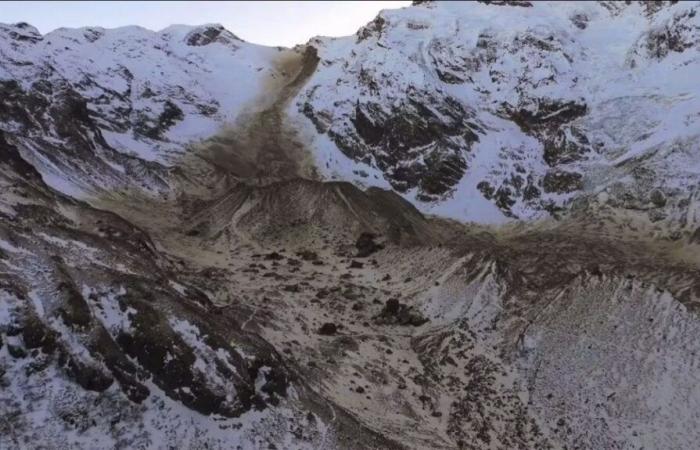 Gigantic rock fall on Monte Rosa