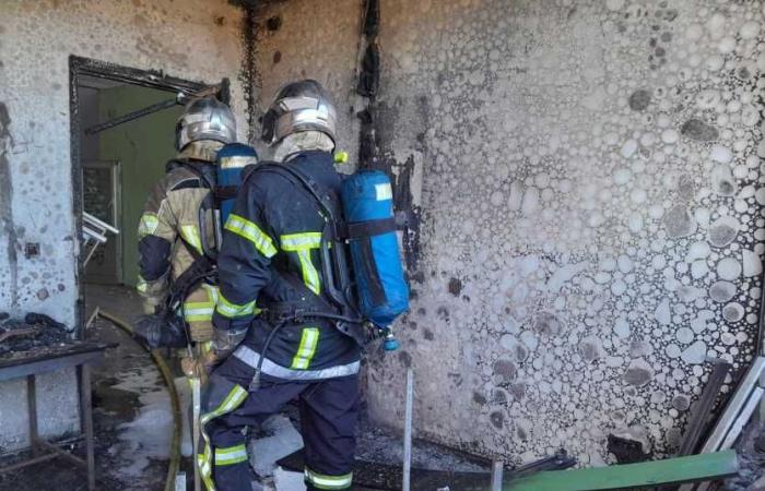 A bookstore and Sic offices burned in Koné