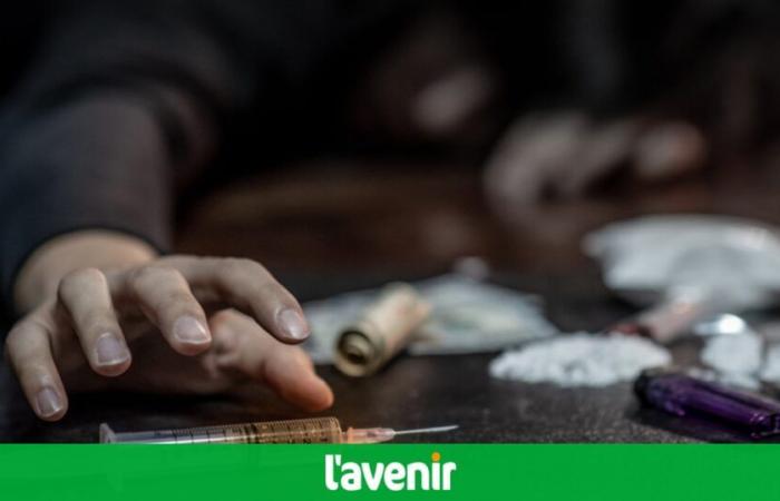 A thirty-year-old from Tintigny, addicted to drugs, works in a sawmill and drives under the influence