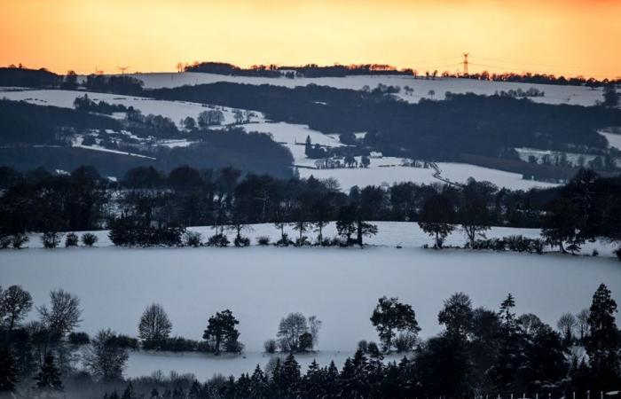 Snow and ice approaching Normandy