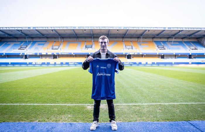 Alexandre Phliponeau joins ESTAC – ESTAC