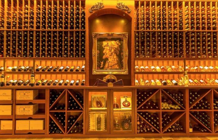 Where to find the best wine cellars in Monaco?