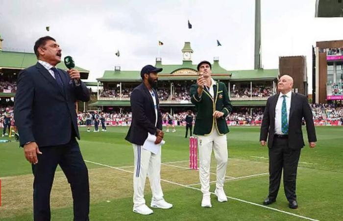 India chooses to fight against Australia