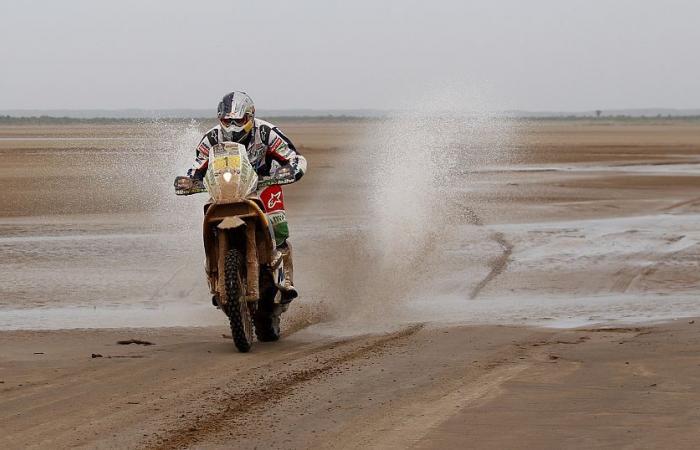 Africa Eco Race: twists and turns and performances on the 2nd day