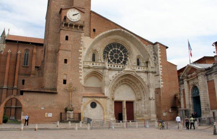 An outcast, weakened by health concerns, found dead at the foot of Saint-Étienne cathedral in Toulouse