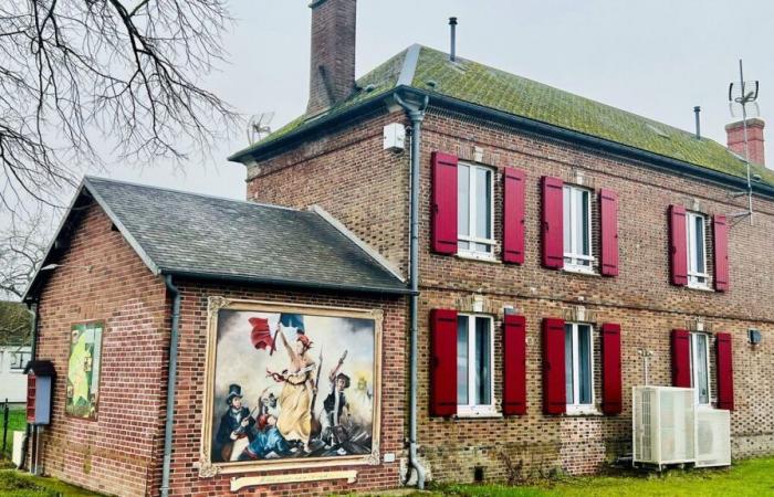 “Soon the 21st fresco! »: this village in Eure wears the colors of the Republic on all its walls