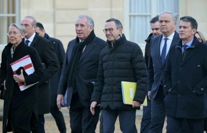 First Council of Ministers of Bayrou, who sees “a path” out of instability – 01/03/2025 at 1:41 p.m.