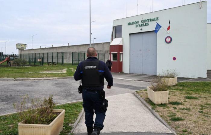 the detainee surrendered, the five people detained were released – Libération