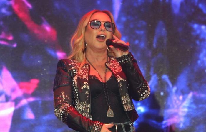 Anastacia blacklisted in the United States? “No one to blame but…”