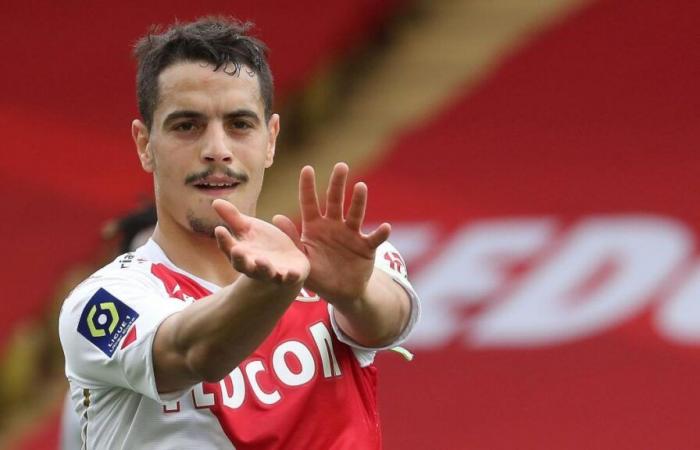 Wissam Ben Yedder discusses with a Ligue 1 club!