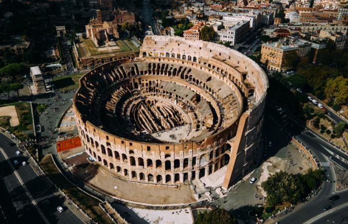 Gladiator Package at the Colosseum | An offer that arouses anger in Rome