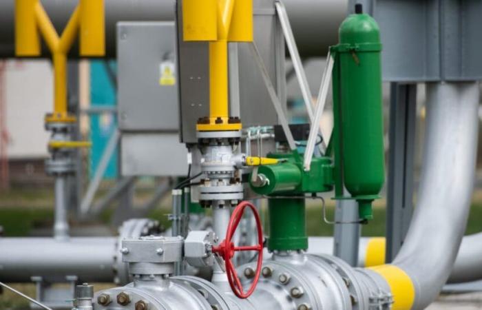 Stopping the transit of Russian gas through Ukraine: Slovakia refuses the hand extended by the Czechs