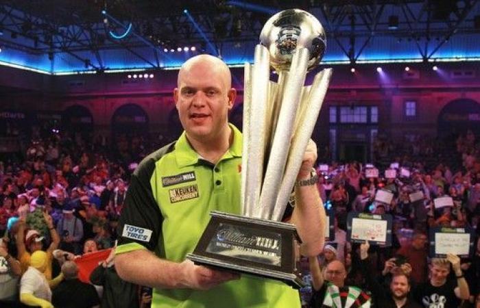 Luke Littler and Michael van Gerwen before the match