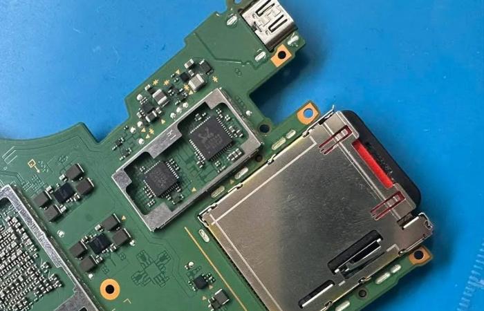 photos of its components appear to confirm mass production of the console