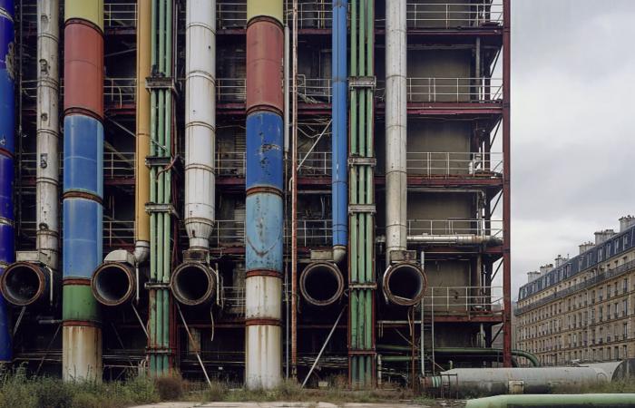 Last days to discover this free photo exhibition which imagines a post-apocalyptic Paris (thanks to AI)