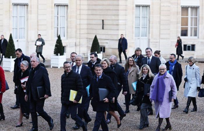 Bayrou's First Council of Ministers: while France has no budget, he assured that he saw “a path” to get out of instability