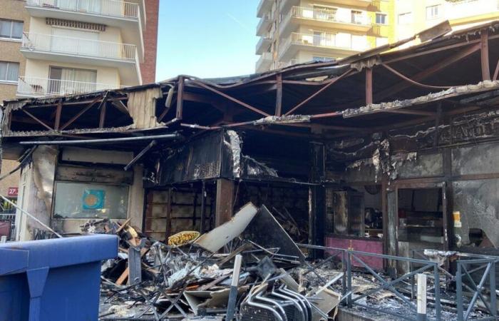 Chelles: emotion on rue Gambetta after the fire which completely destroyed a restaurant and a bakery