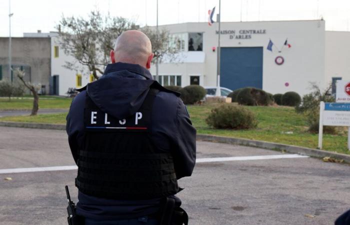 The author of the hostage-taking at Arles prison hospitalized in psychiatry