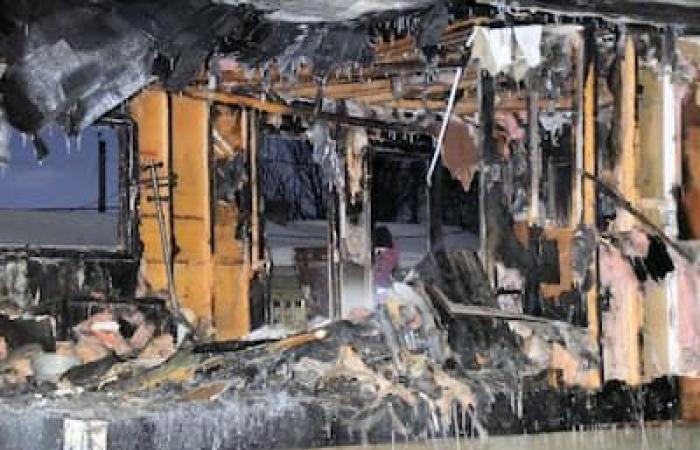 Her neighbors’ house on fire: she puts her life in danger to save a family