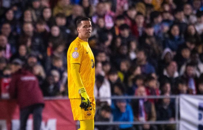 Szczęsny and Toni Fernandez make their Barça debut