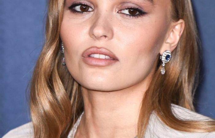 Lily-Rose Depp was born in France but lived most of her life in the United States: “I'm very close to the French half of my family, but…”