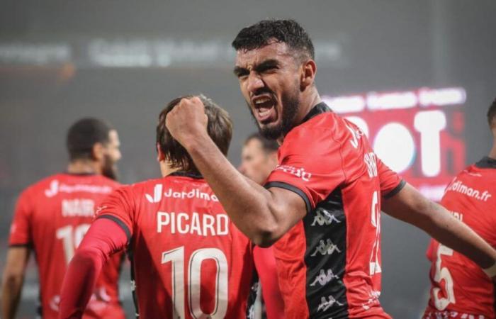 Guingamp keeps Dunkirk at bay, Pau slows down Metz