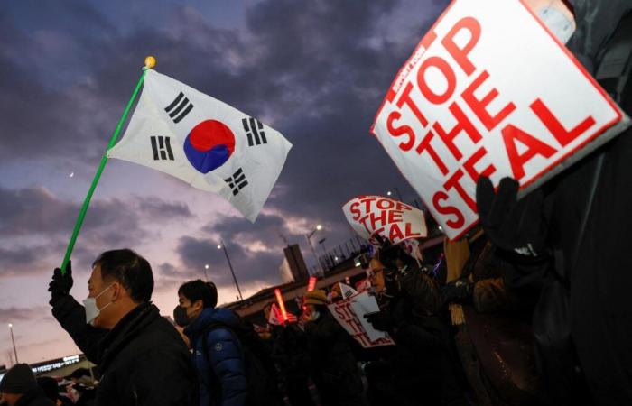 “It is impossible to ignore the similarities between the South Korean and French political contexts”