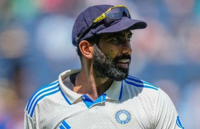 Sydney Test: No Jasprit Bumrah with ball in huge blow for India on Day 3