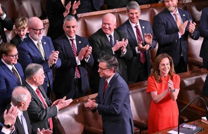 the speaker of the House of Representatives re-elected on the first vote, after a turnaround