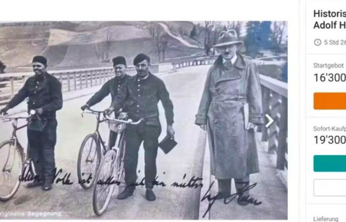 Ricardo removes photo with Hitler autograph from his site