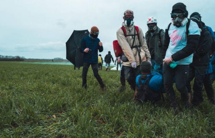 “In France, police violence against environmental and climate activists is massive” – Libération