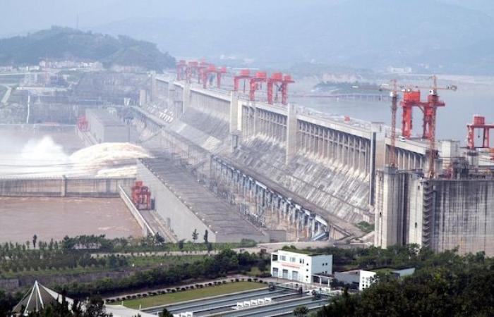 China’s giant dam project in Tibet worries India