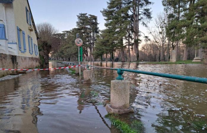 Morbihan placed on alert for violent wind and rain-flooding