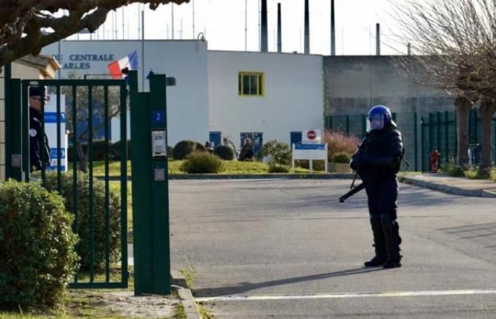 Convicted of rape, uncertain psychiatric profile… What we know about the inmate behind the hostage-taking at Arles prison