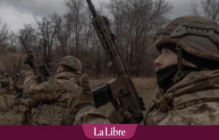 After being mortally wounded by a Russian, a Ukrainian soldier congratulates his opponent