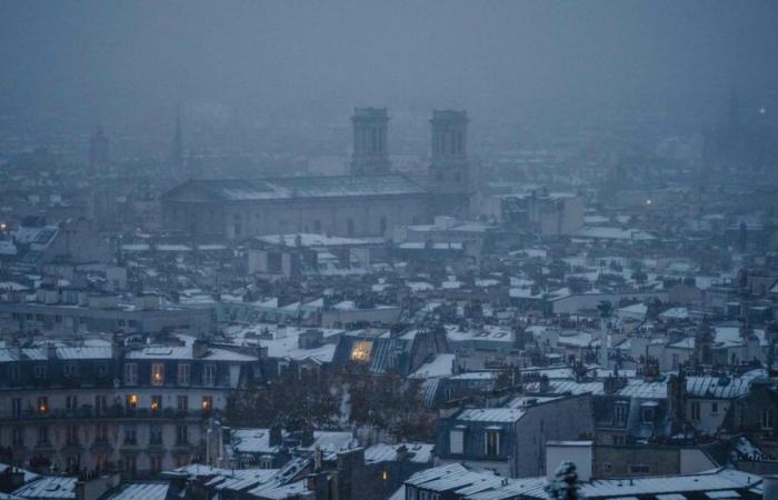 Snow and ice are worrying in France