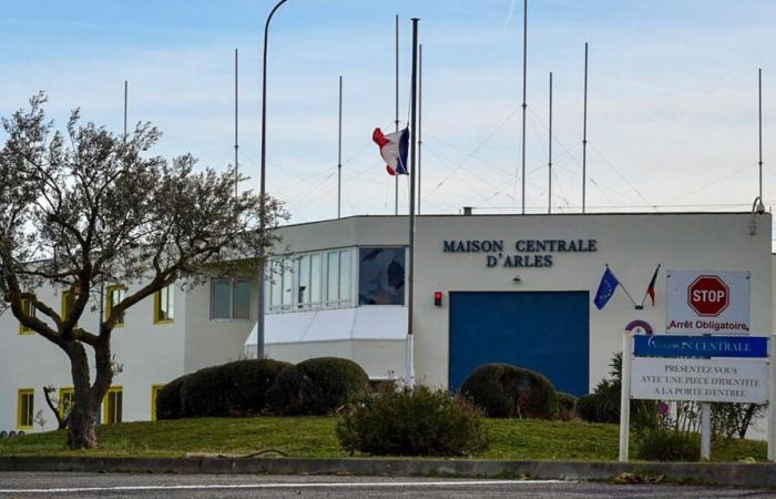 Hostage-taking in Arles prison: the inmate hospitalized in a psychiatric ward, his custody lifted