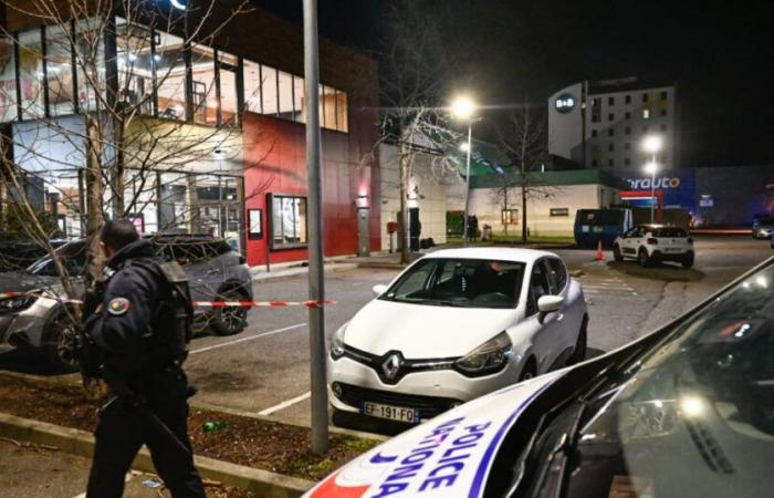 Metropolis of Lyon. Gunshot wounds in the parking lot of a KFC in Vénissieux