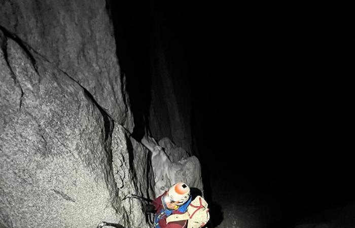 New mixed ascent on Sciora Dafora in Switzerland by Roger Schäli, Peter von Känel