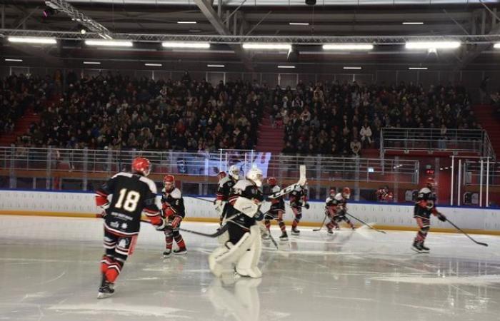 In pictures: relive the ice hockey match between Neuilly-sur-Marne and Dunkirk, played at the Dreux ice rink