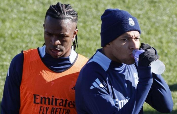 The incredible discussion between Kylian Mbappé and Vinicius Jr in Valencia!