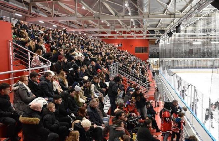 In pictures: relive the ice hockey match between Neuilly-sur-Marne and Dunkirk, played at the Dreux ice rink