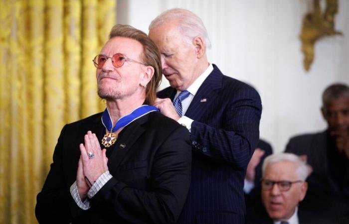 Bono, Michael J. Fox and Denzel Washington receive the Presidential Medal of Freedom